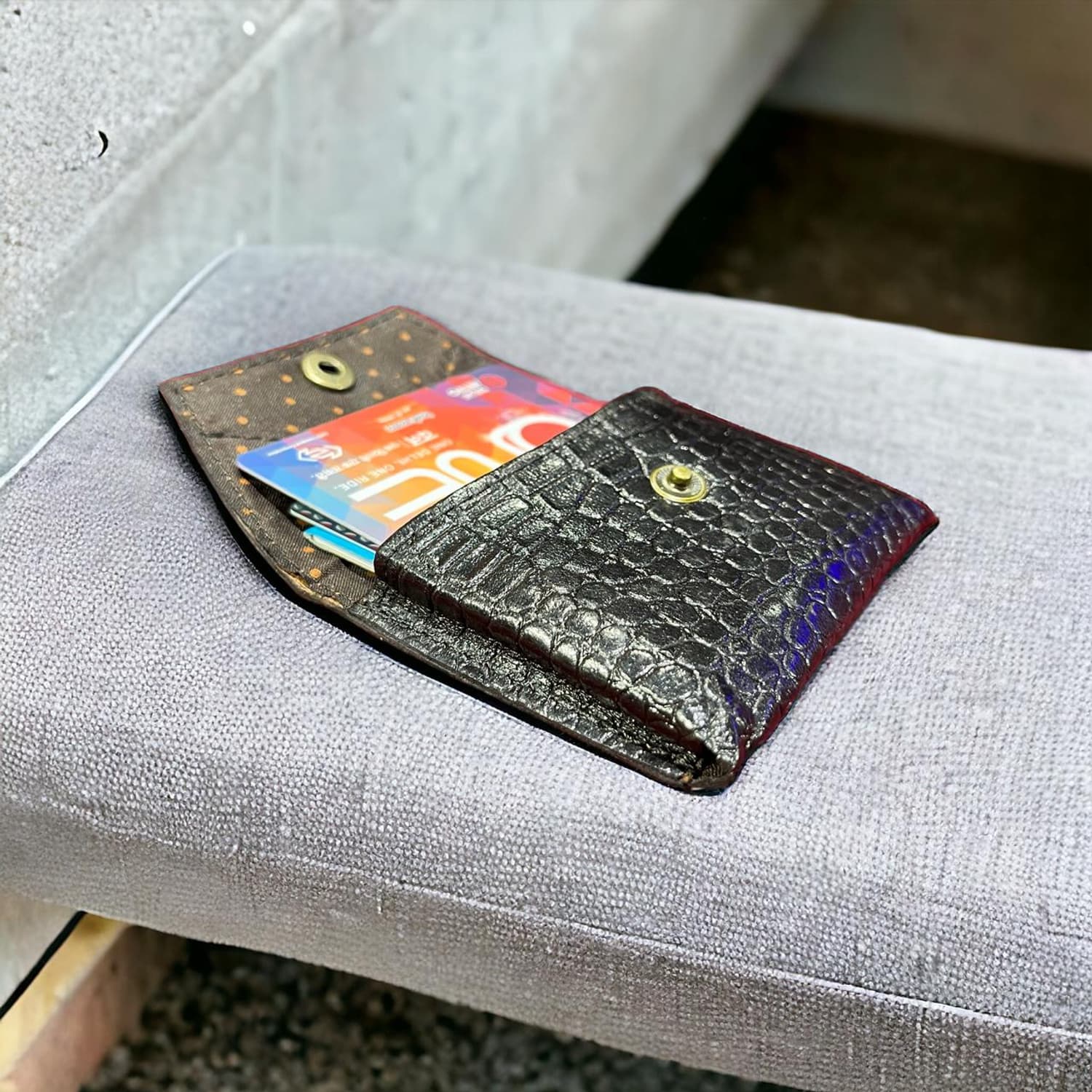 Card Holder 2